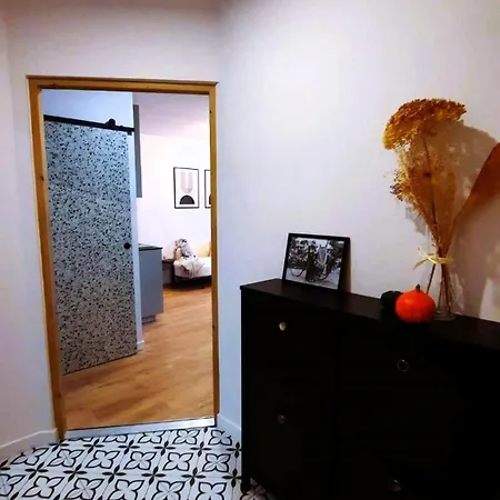 Apartment Czarnucha 6 *